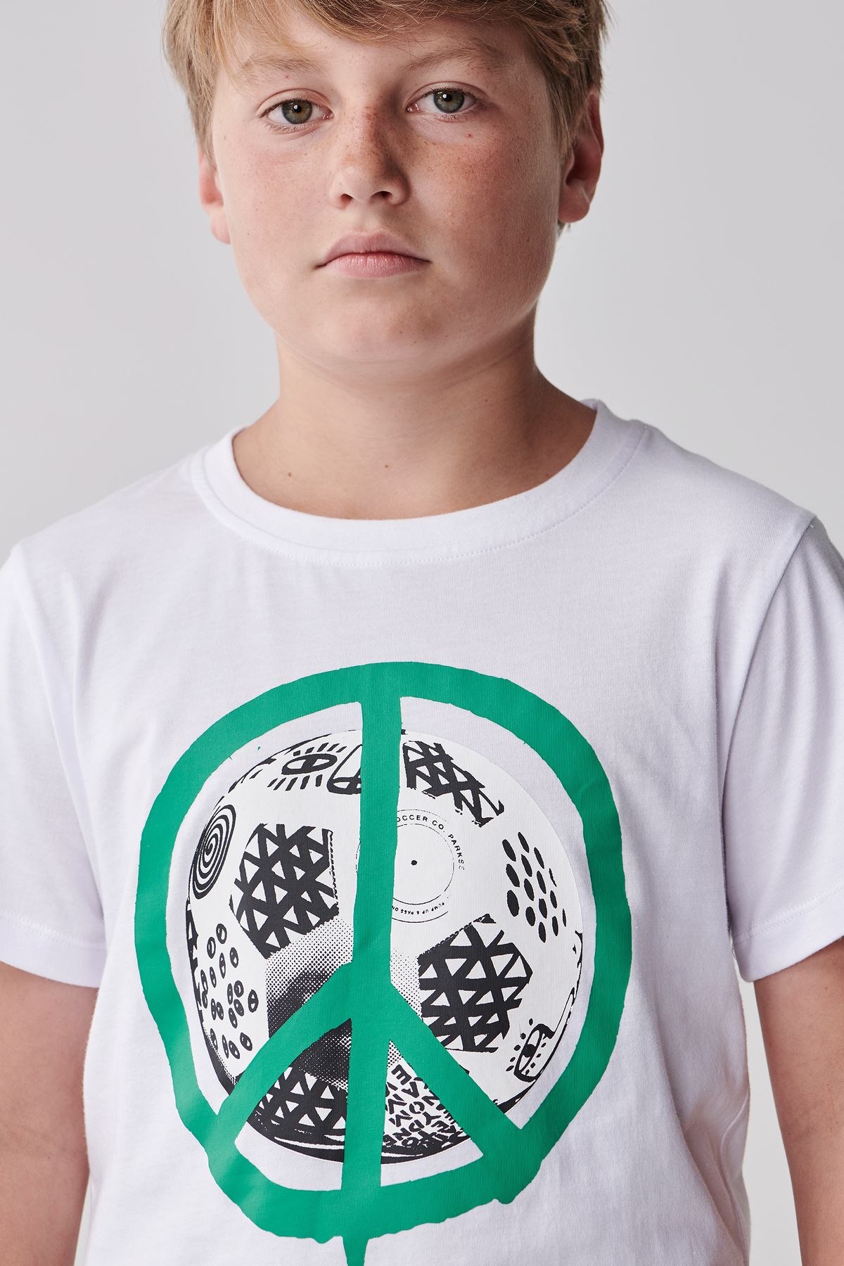 Kids Drop Balls Not Bombs Tシャツ White
