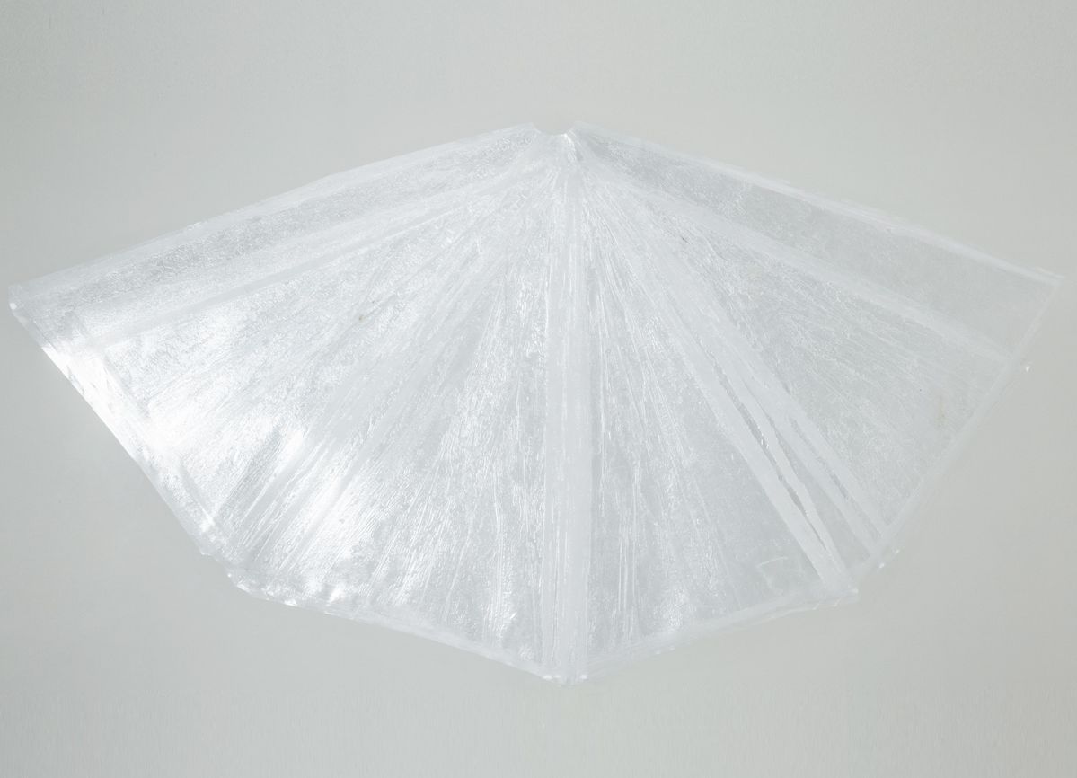 ビニール傘から得る素材