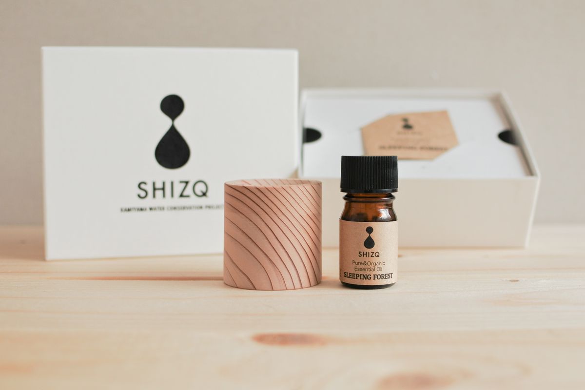 SHIZQ(しずく)ブランドのエッセンシャルオイル