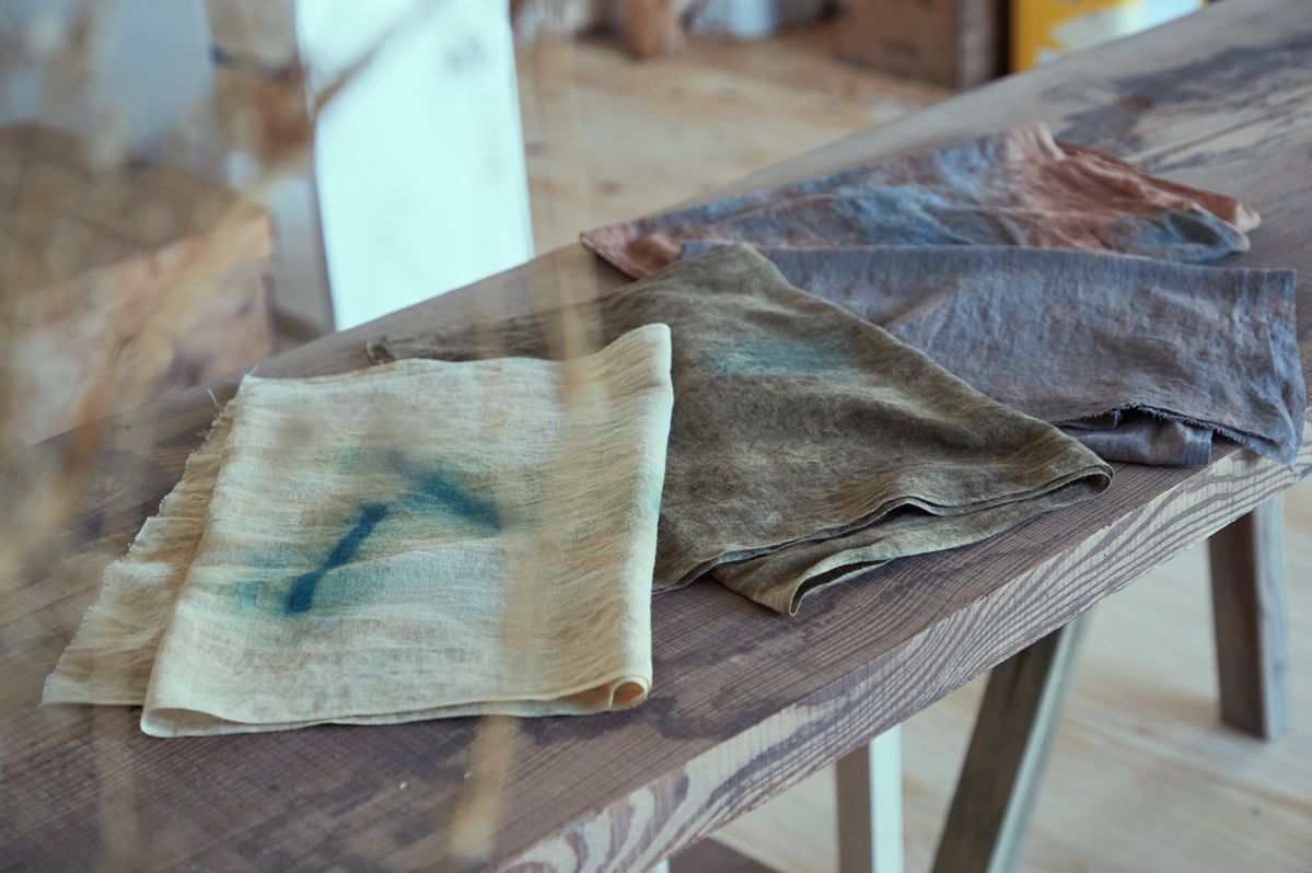 植物染めの手ぬぐい