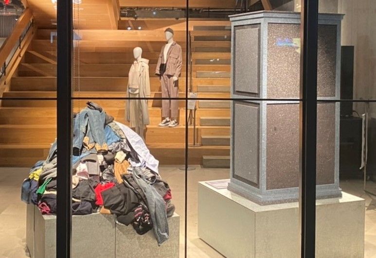 gly wardrobeと廃棄衣類