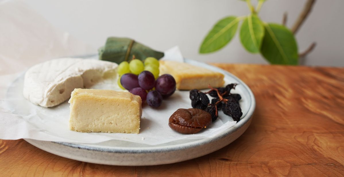 ３種のチーズとフルーツ