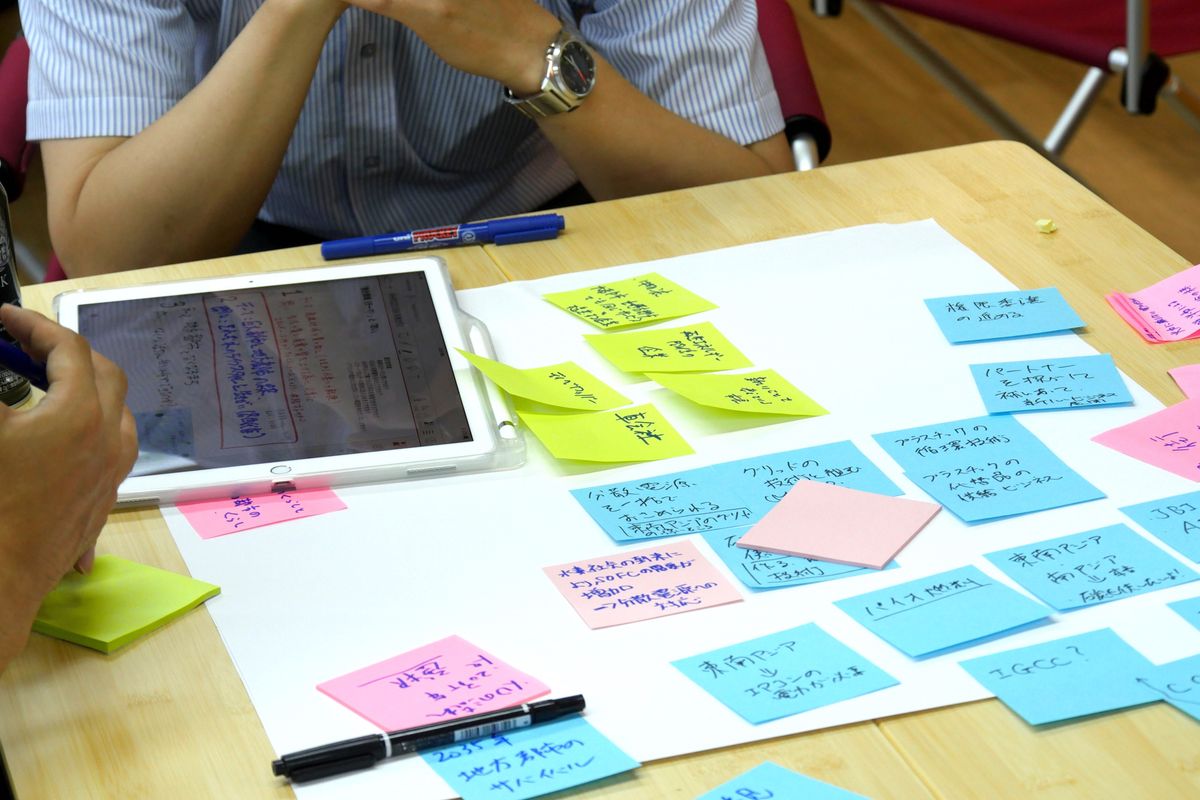 ワークショップの机上の様子