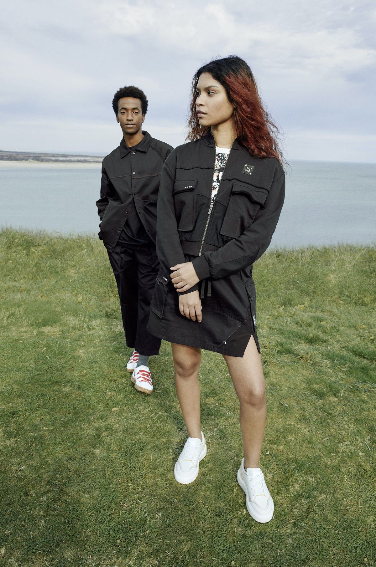 女性と男性のアパレルコレクション着用画