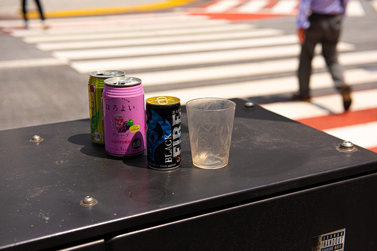 渋谷でごみ拾いをしている様子１