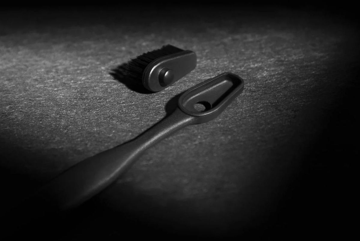 ヘッド部分だけはめ直して使うことで、最小限のごみ量に抑えられる