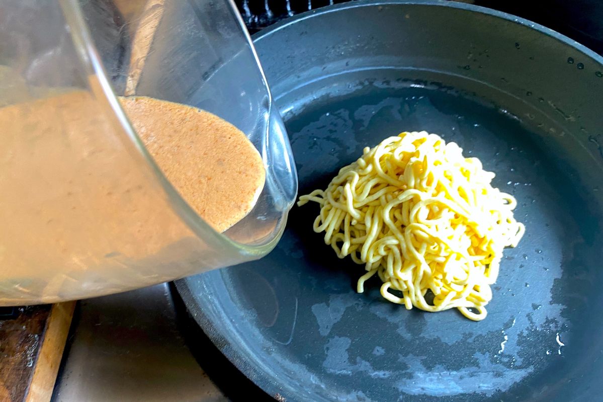 パスタの麺とパスタソース