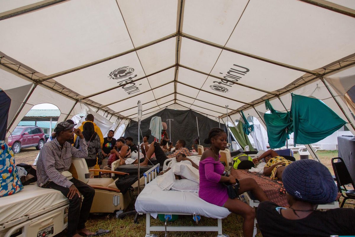 避難テントの様子