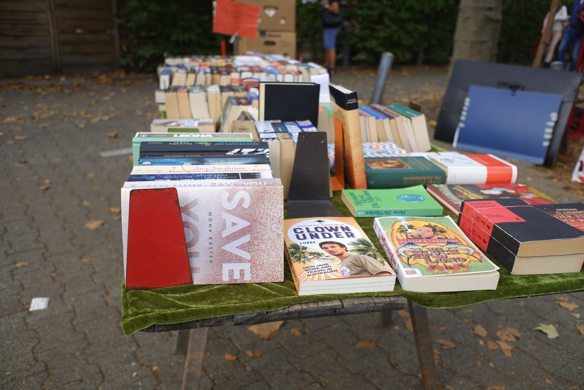 旧西ベルリンの蚤の市「Kunst&Trödelmarkt(クンスト&トローデルマルクト」