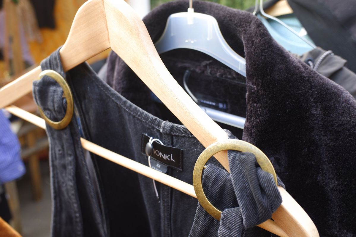 西ベルリンの蚤の市「Schoeneboerg flowmarkt(シェーネベルク・フローマルクト)」