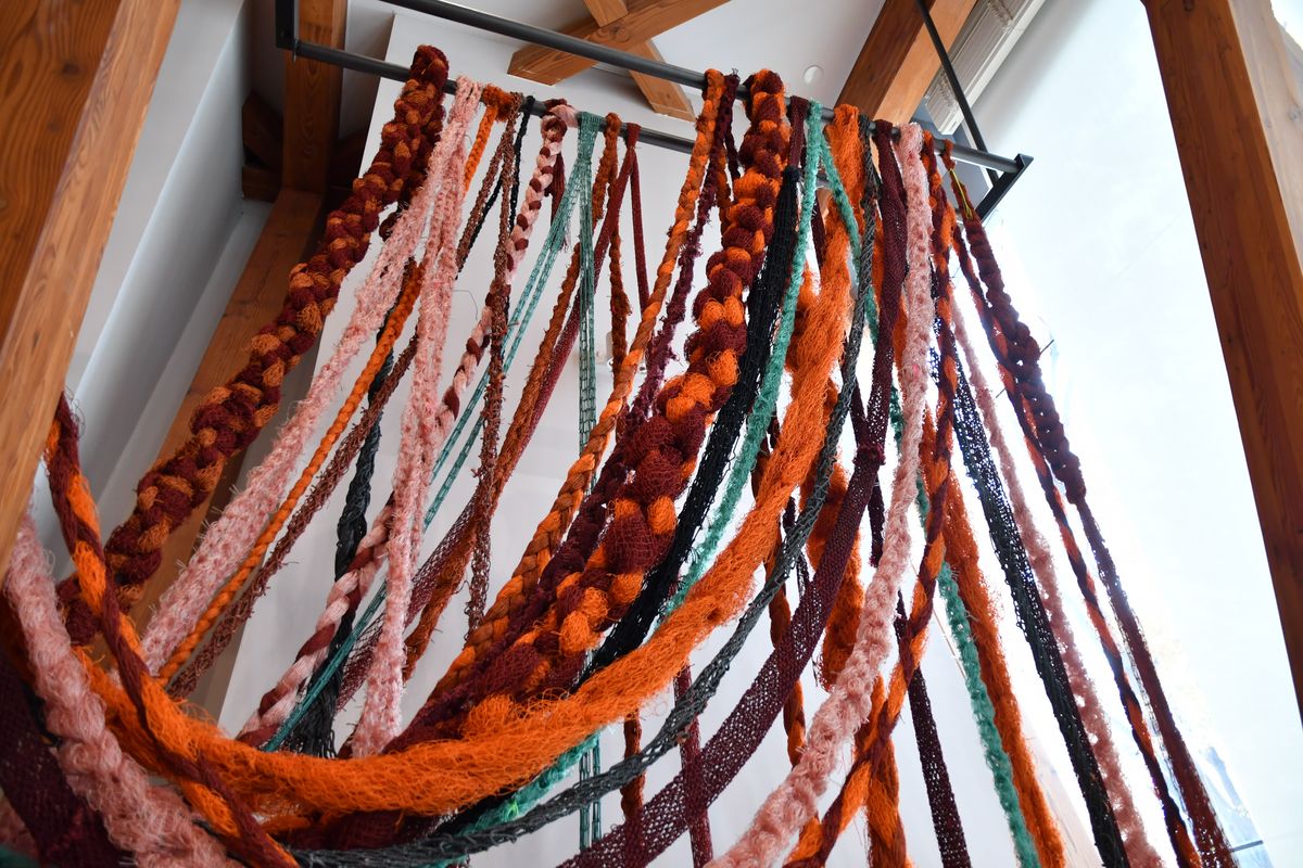 店舗の天井のアート