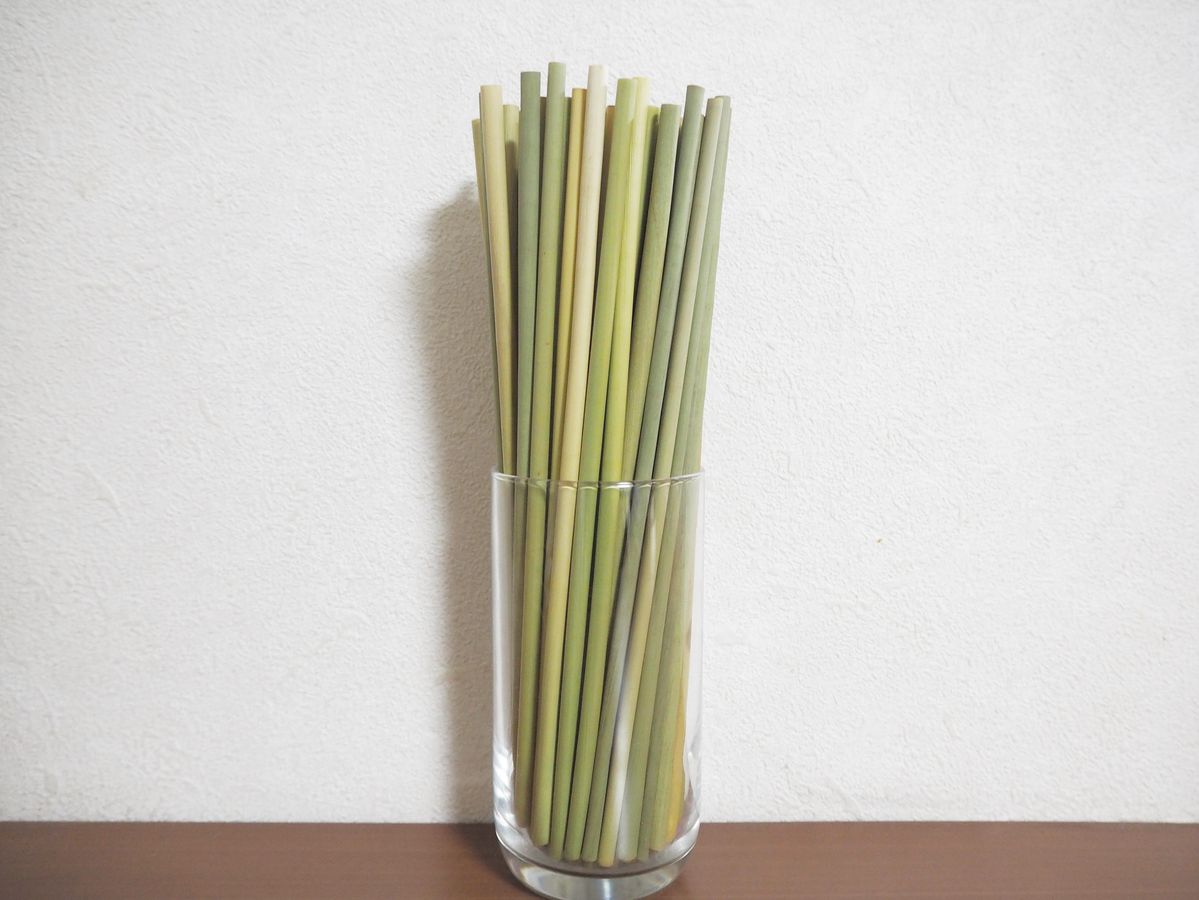 草ストロー