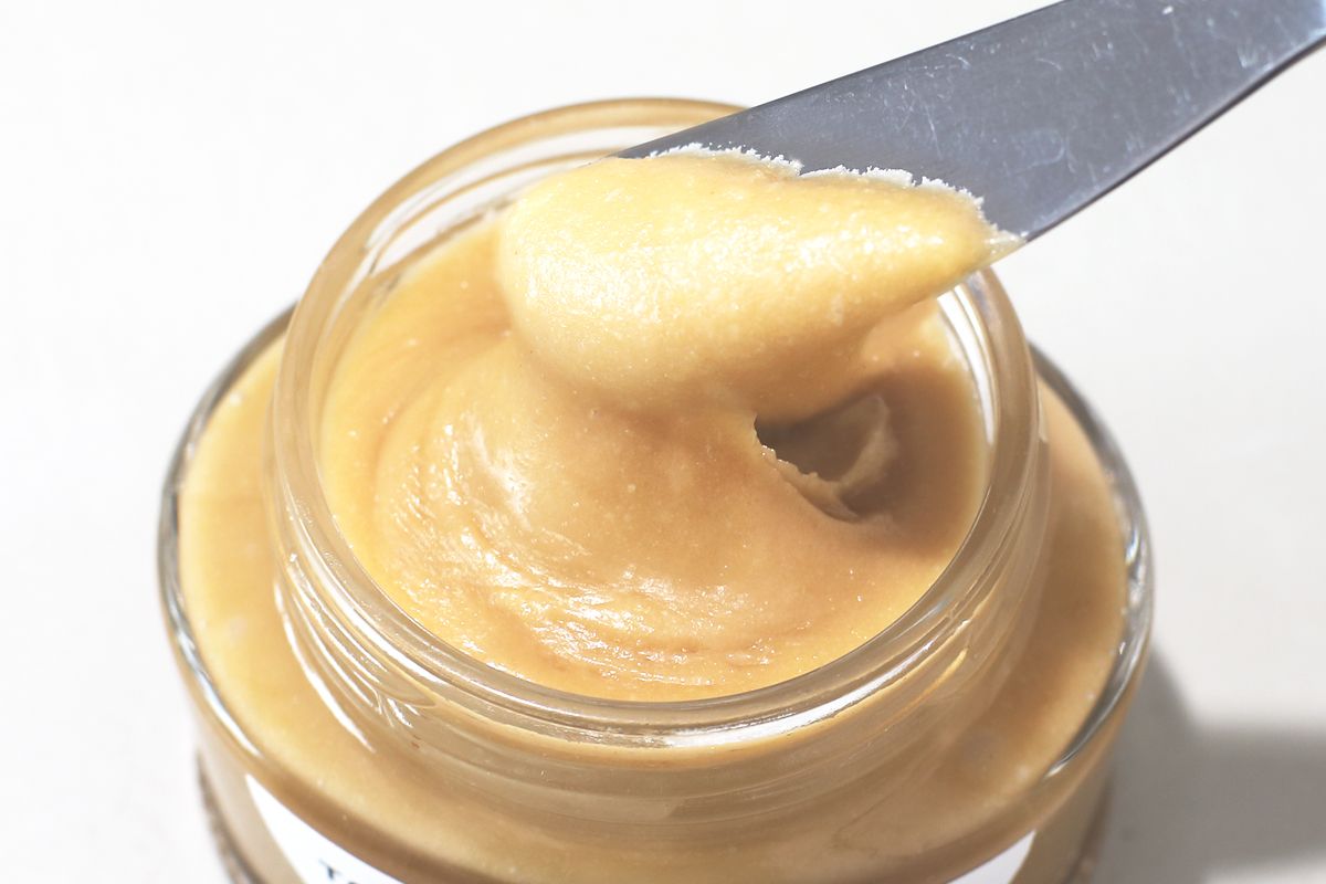 メープルバターをすくった様子