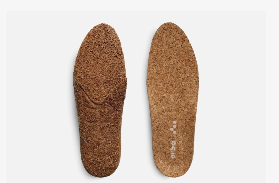 生分解性エコスニーカー「Ghost」