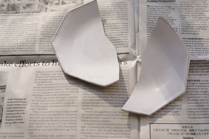 金継ぎの基本のやり方 初心者向けキットを使った手順と体験 金継ぎの基本のやり方 初心者向けキットを使った手順と体験