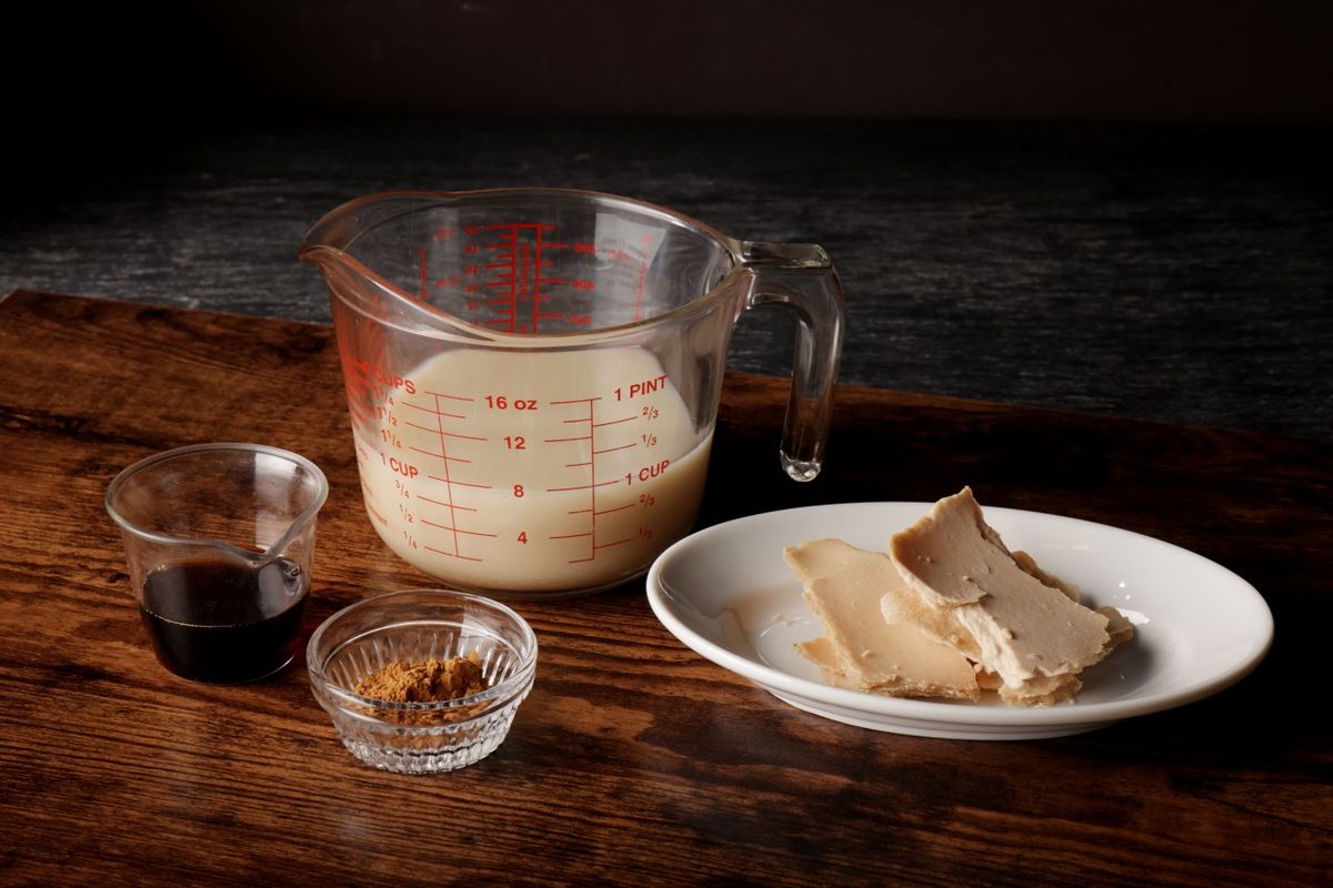 「Earth MILK」を使った「オーツミルク甘酒」の材料