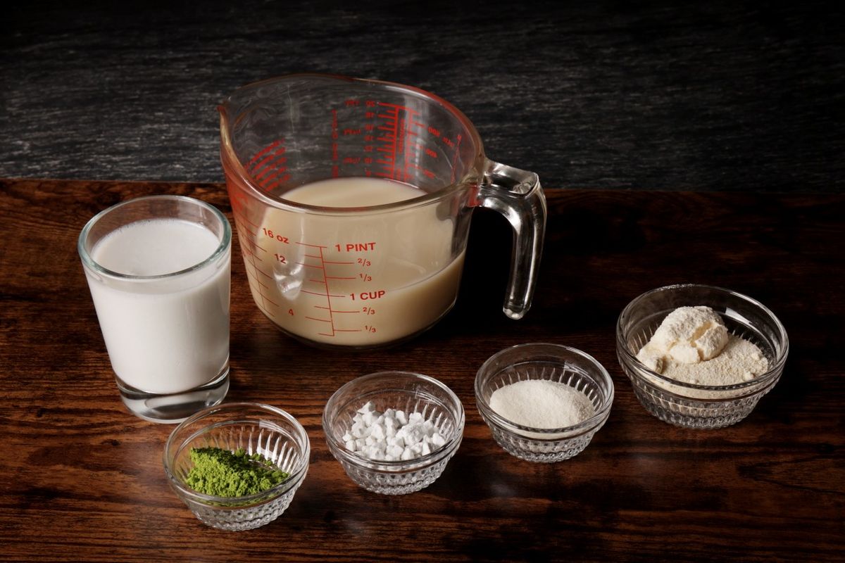 「Earth MILK」を使った「「抹茶オーツミルクパンナコッタ」の材料