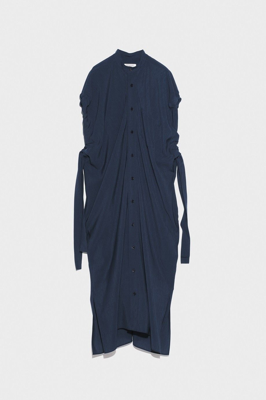 ポステレガントのドレス