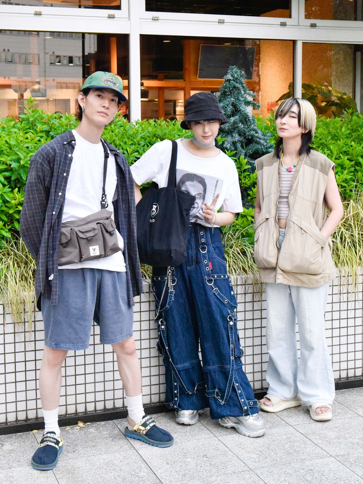 CHiNPANさん(水墨画アーティスト)、ダオコさん(アーティスト)、藤本夏樹さん(Tempalay)