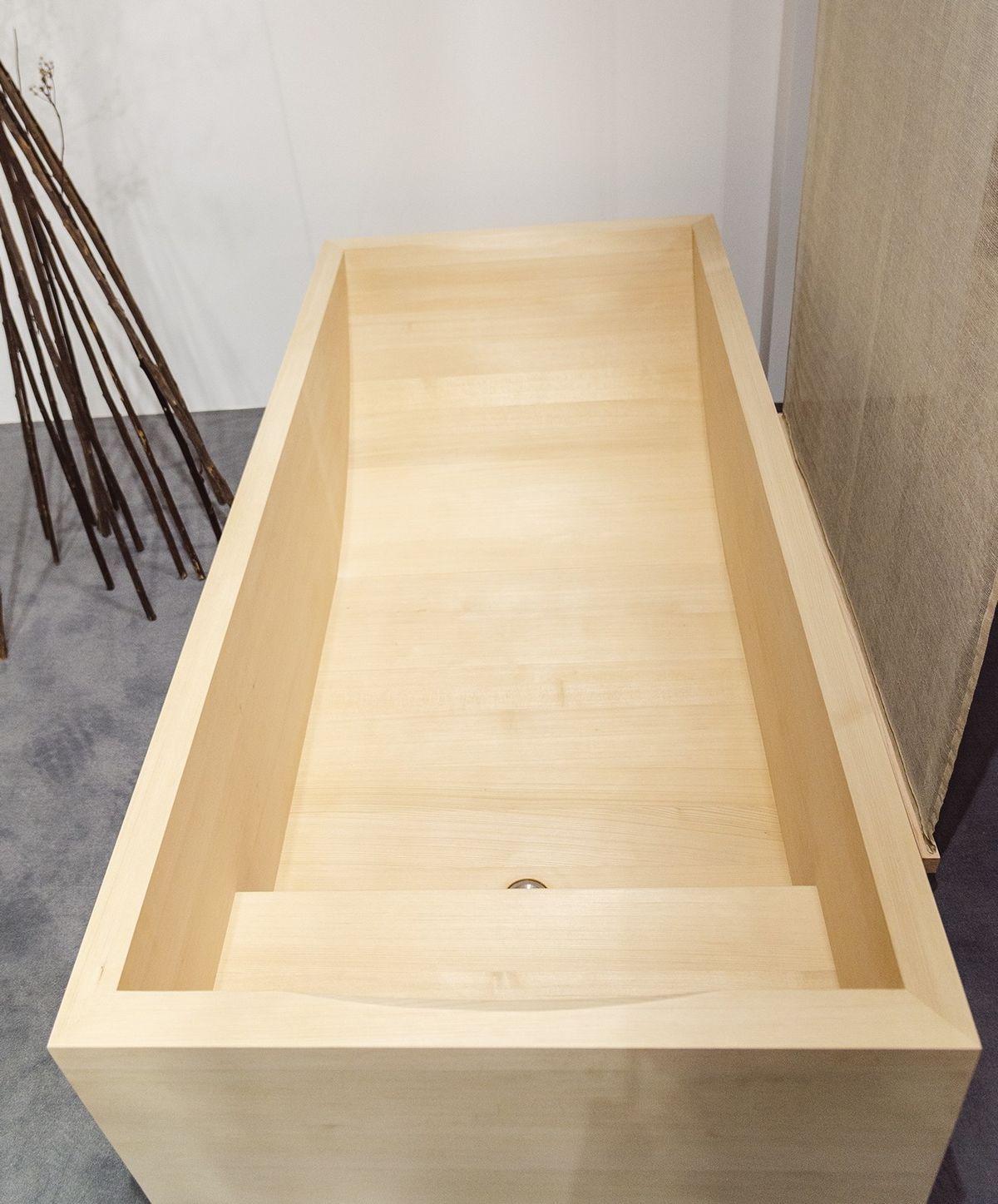 ミラノサローネ2022レポート 日本製檜風呂