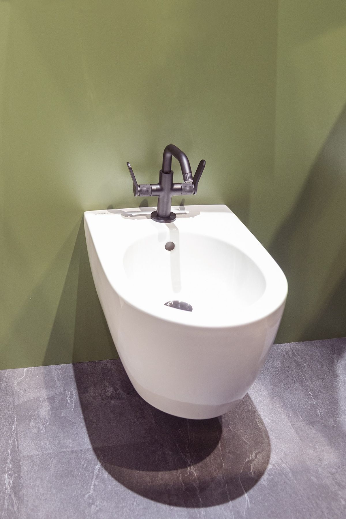 ミラノサローネ2022レポート スマートトイレ