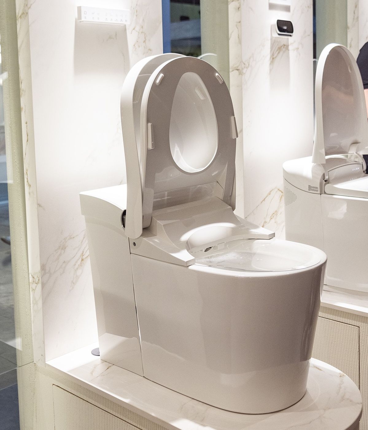 ミラノサローネ2022レポート スマートトイレ