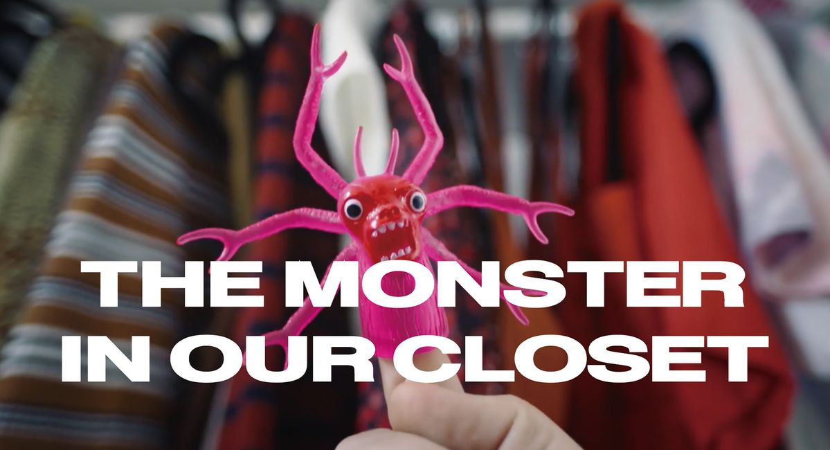 『The Monster in Our Closet クローゼットの中の怪物』