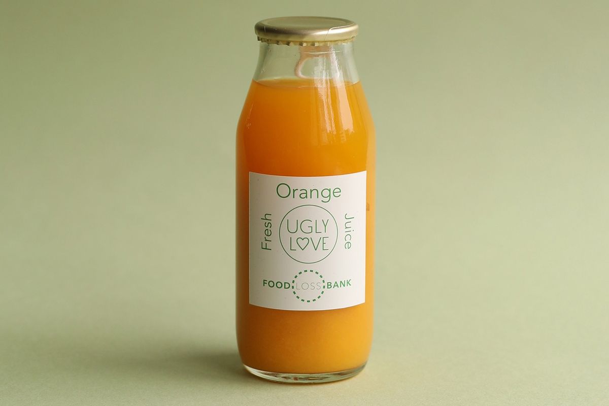 FOOD LOSS BANKのオレンジジュース（果汁100％）