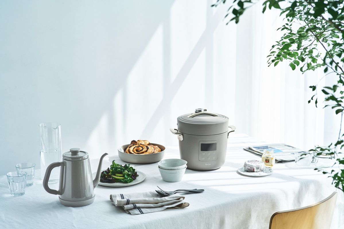 テーブルに上に置かれたRe・De Pot