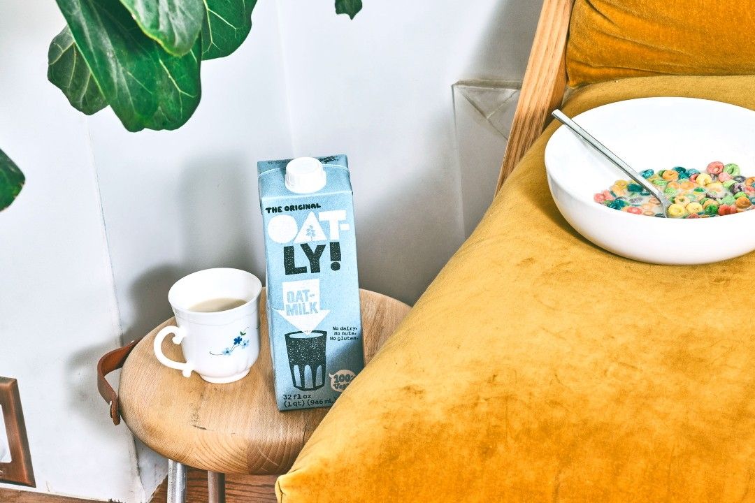 スウェーデン発のオーツミルク「OATLY（オートリ―）」