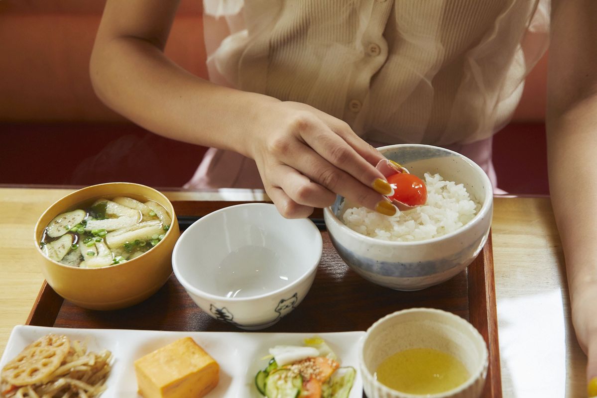 壮健美卵の卵かけごはん専門店「レストランサーグラ」