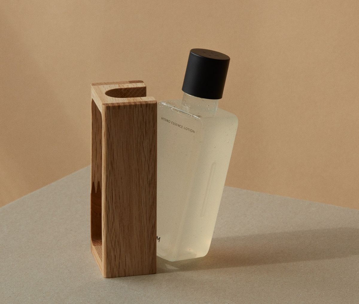 資生堂「BAUM」の木製パーツとレフィル