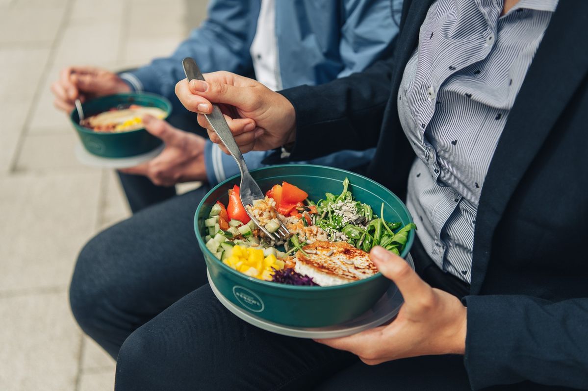 食事のテイクアウトに使えるデポジット制の容器REBOWL