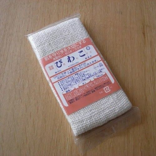 ガラ紡でできた食器が洗えるコットンふきん