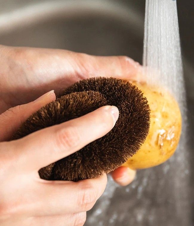 シュロでできた食器洗い用スポンジ・たわし