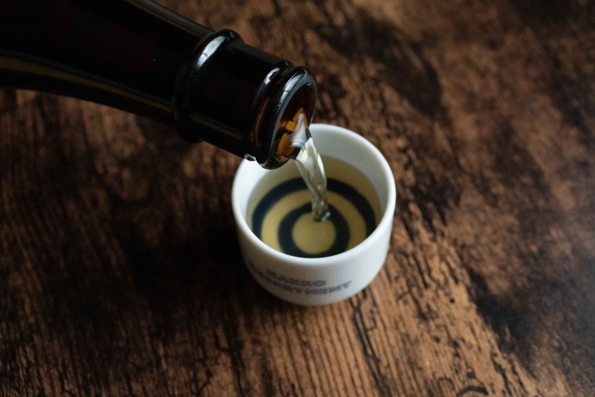 菌の見える木桶酒