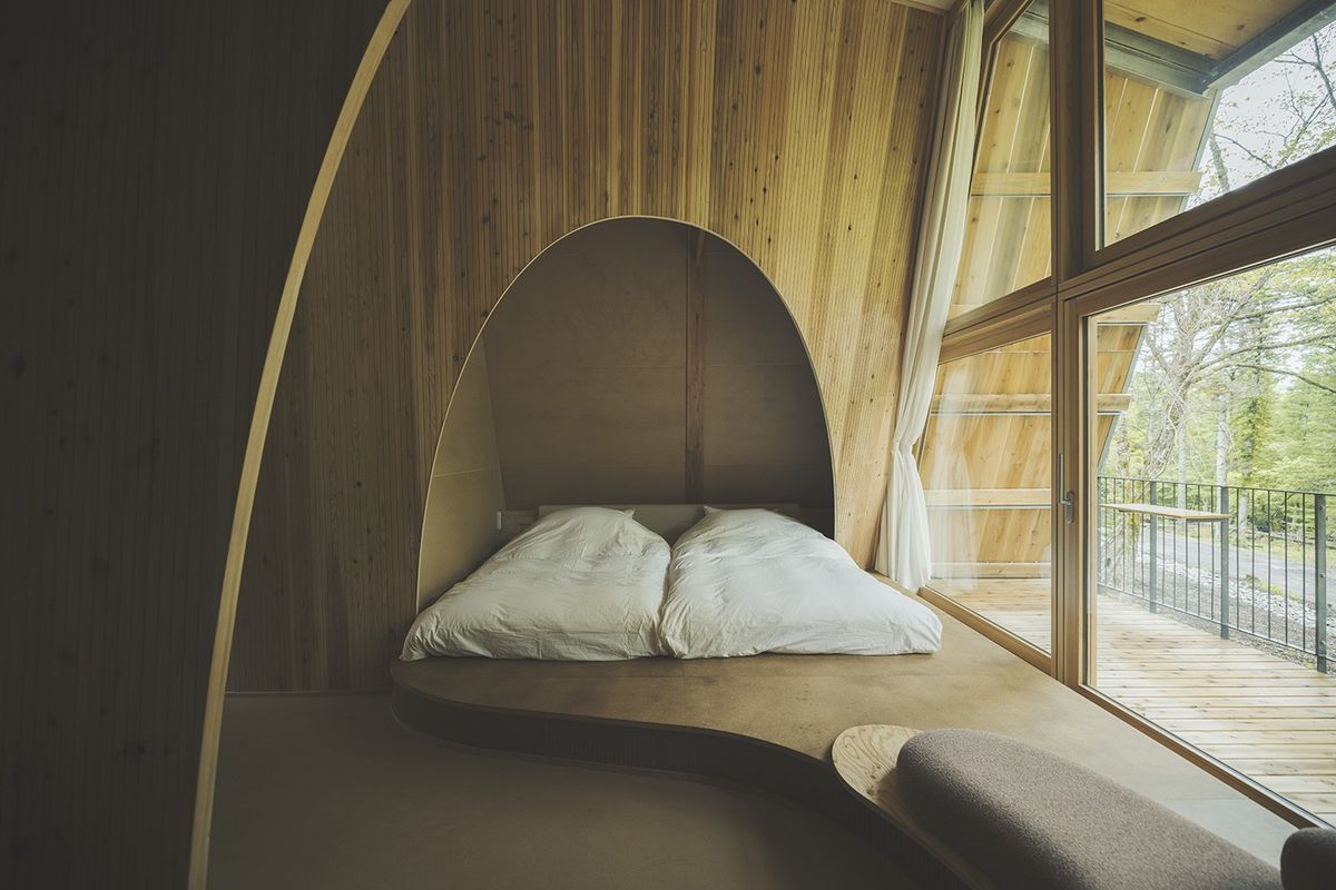 ホテルのベッド