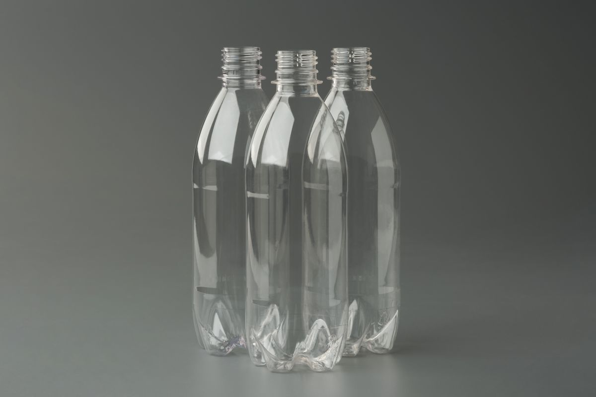 帝人の「エコペット®︎」の原料となる使用済みペットボトル