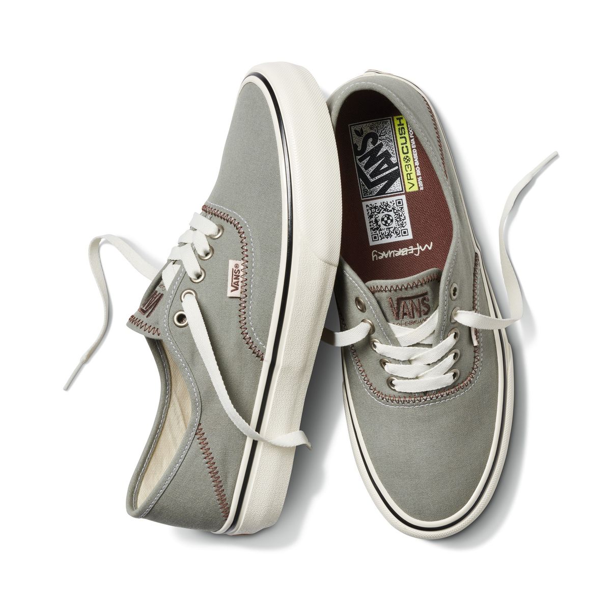 AUTHENTIC VR3 SF