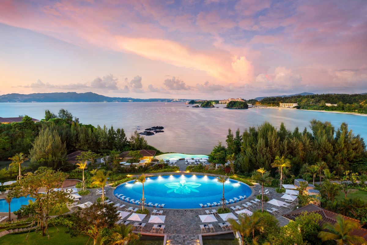 ハレクラニ沖縄の宿泊券があたる、「くらしのサス活」キャンペーン