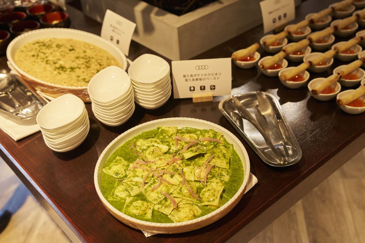 高級フレンチレストラン「ラ・ロシェル」料理