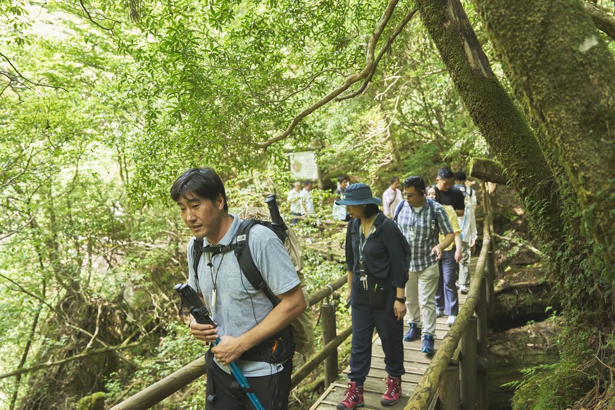 地元ガイドの岩川あさみ氏