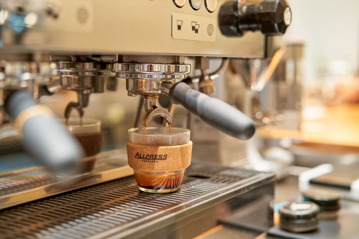 KeepCupとエスプレッソマシーン