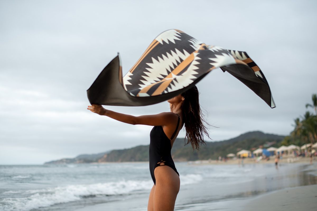 30 NORTHWEST TOWEL柄