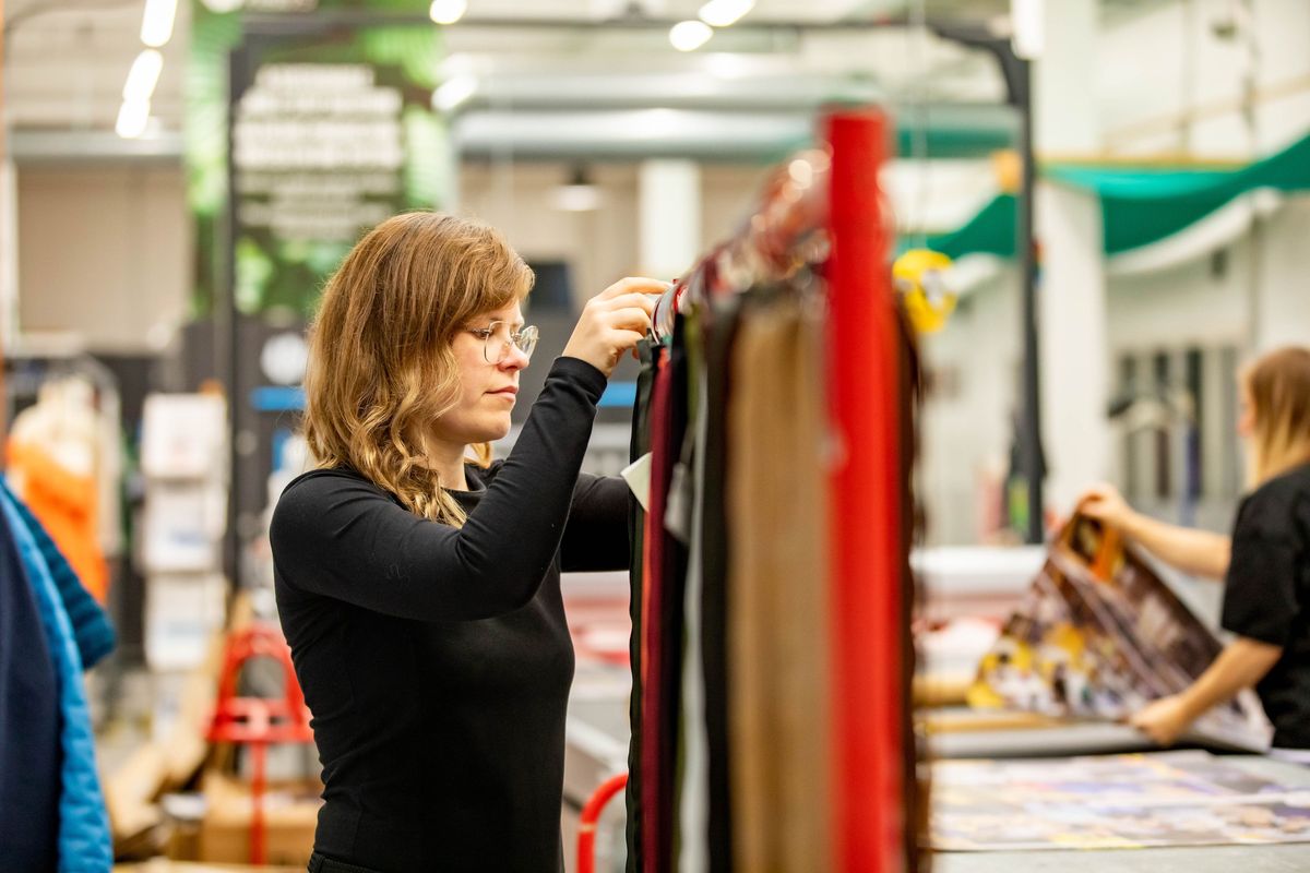 パタゴニアがユナイテッド・リペア・センター（URC）ロンドンを開設英国内や難民の雇用創出にも貢献