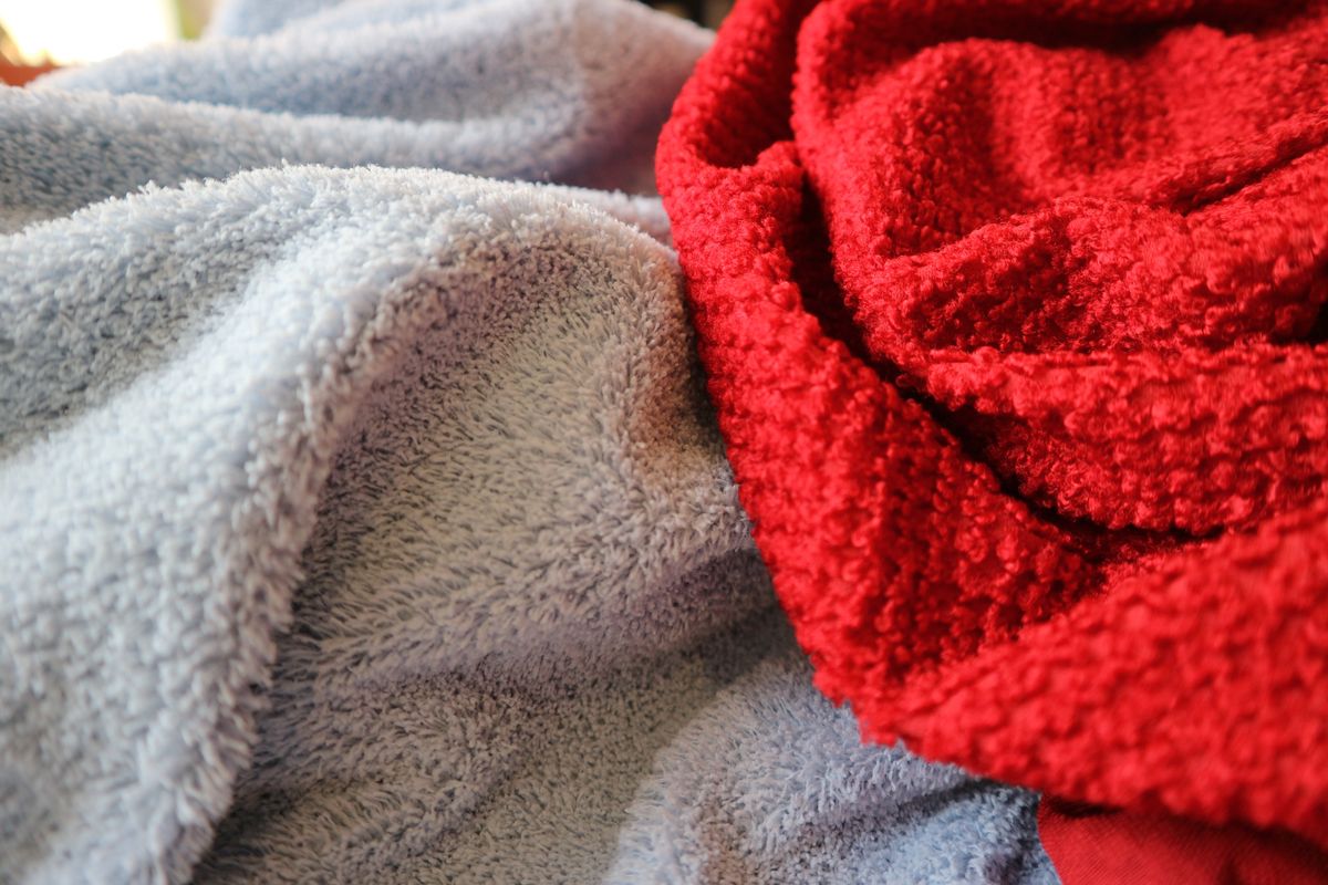 帝人フロンティアが開発した、繊維くずが出にくい「デルタ®TL」と「サーモフライ®」