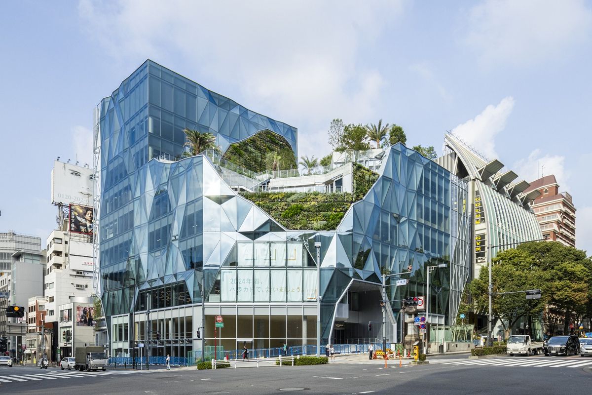 「ハラカド」外観（昼景）