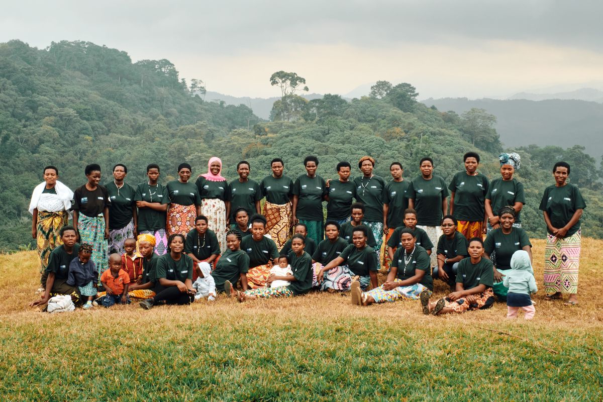 「WOMEN FOR BEES」のルワンダでの活動