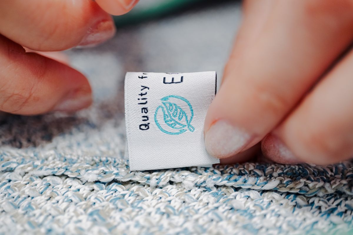 リサイクルポリエステル繊維のエコペットのタグ