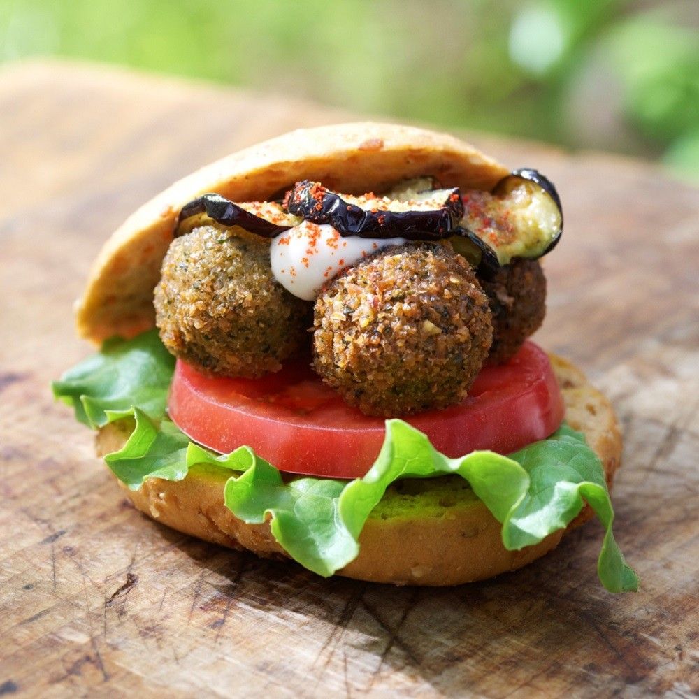 ひよこ豆のファラフェルバーガー